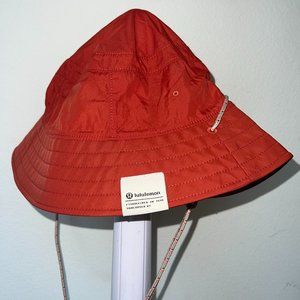 Lululemon Bucket Hat w/ Strap